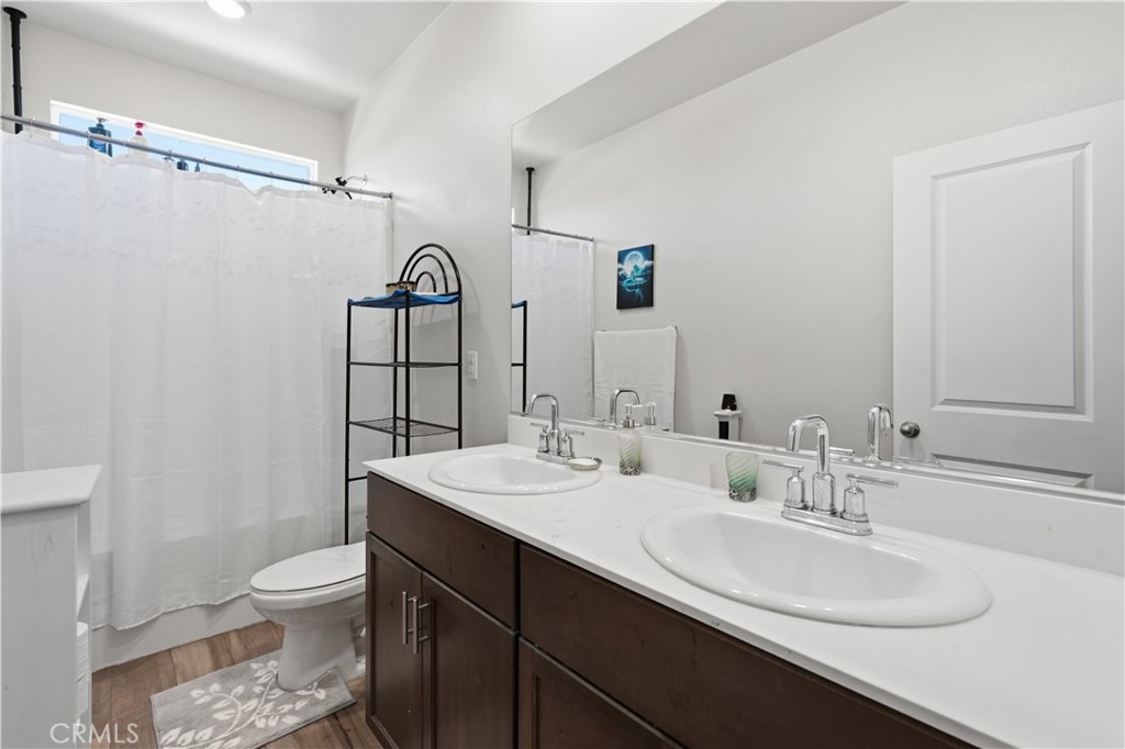 15627 Raptor Road Property Photo 7