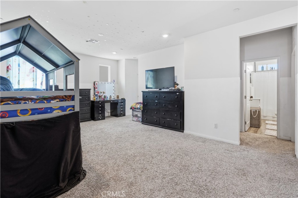 15627 Raptor Road Property Photo 13