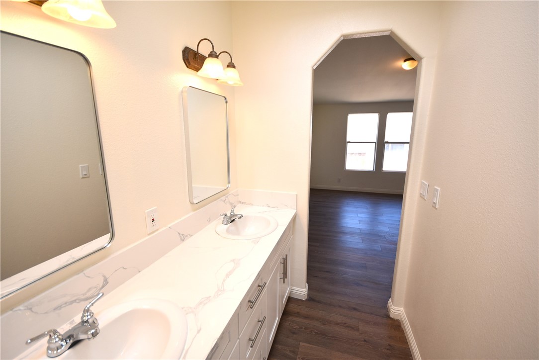 61707 Morningside Property Photo 44
