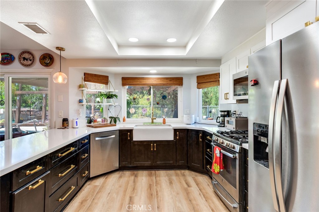 18563 Chickory Property Photo 8