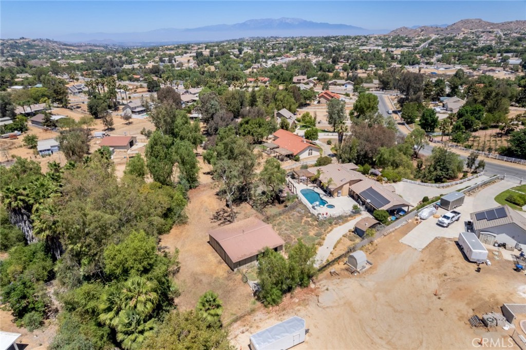 18563 Chickory Property Photo 30