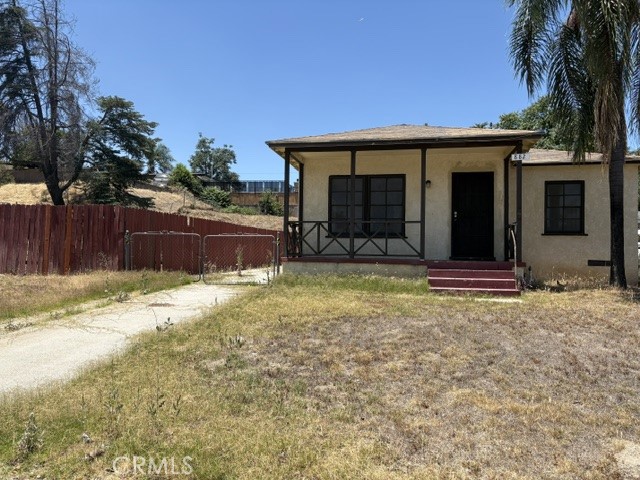 882 S K Property Photo 1