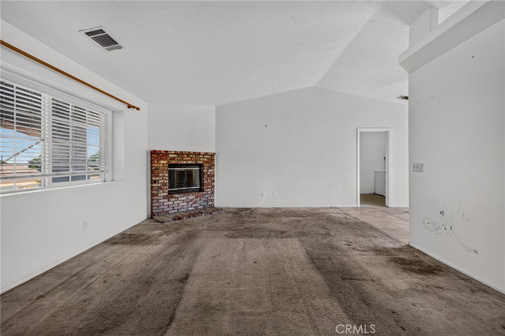 58705 Natoma Property Photo 4