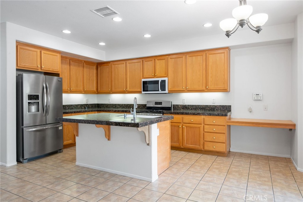 24 Newburn Court Property Photo 7