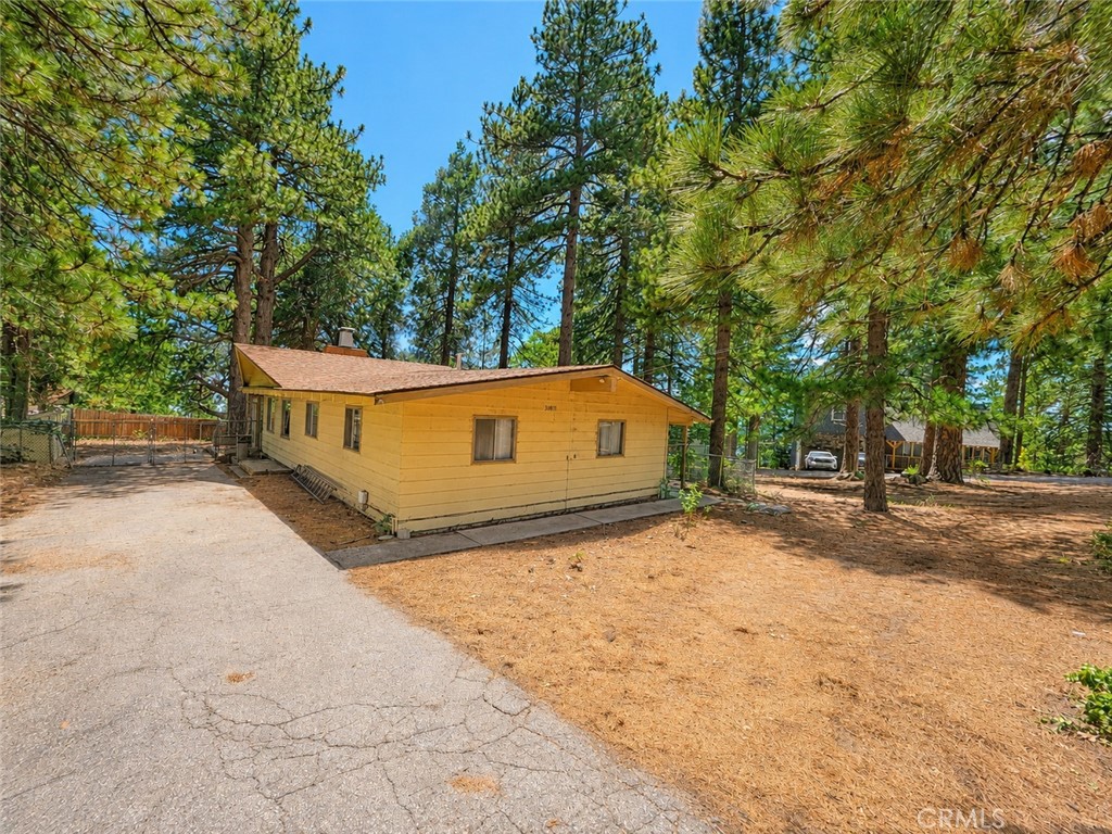 30891 Valley Oak Property Photo 2