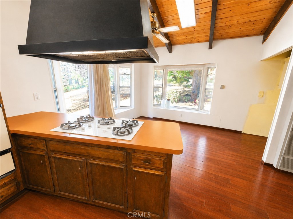 30891 Valley Oak Property Photo 7