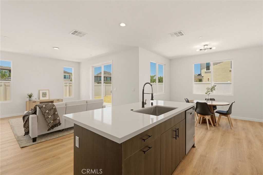 5855 Persepolis Ct. Property Photo 12