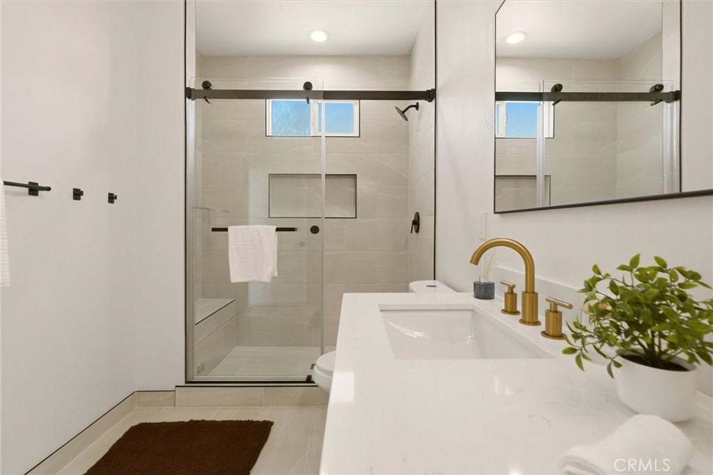 5855 Persepolis Ct. Property Photo 26