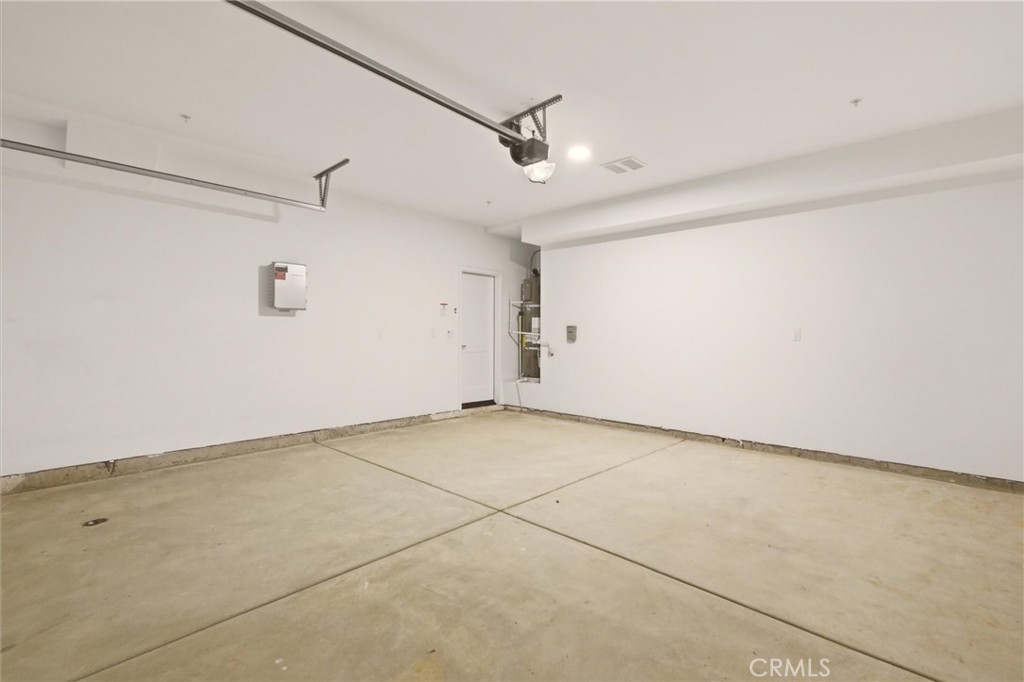 5855 Persepolis Ct. Property Photo 34