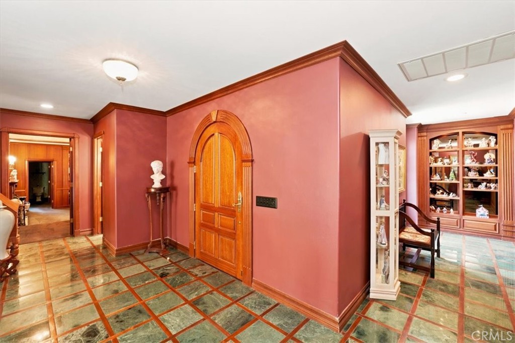 2445 Rolling Ridge Road Property Photo 21