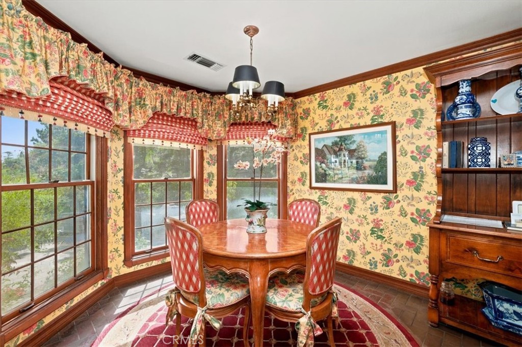 2445 Rolling Ridge Road Property Photo 35