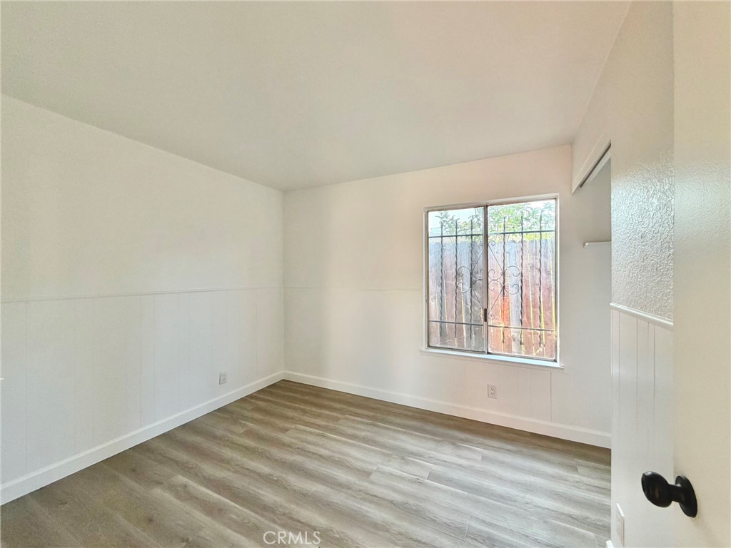 1929 Lynda Lane Property Photo 15