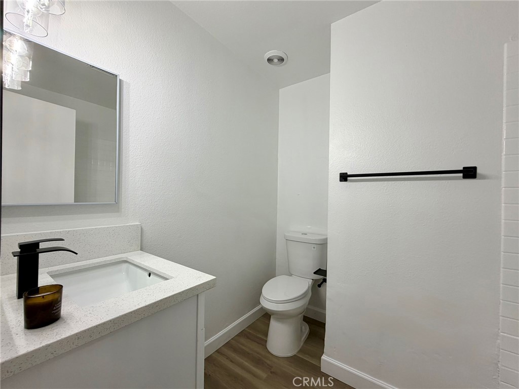 1929 Lynda Lane Property Photo 20