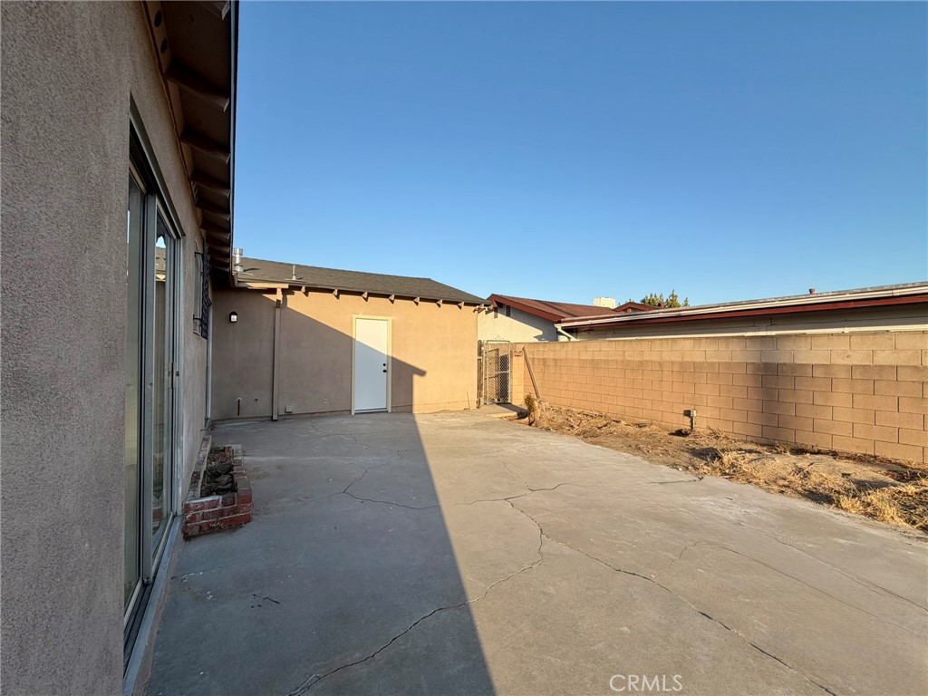 1929 Lynda Lane Property Photo 25