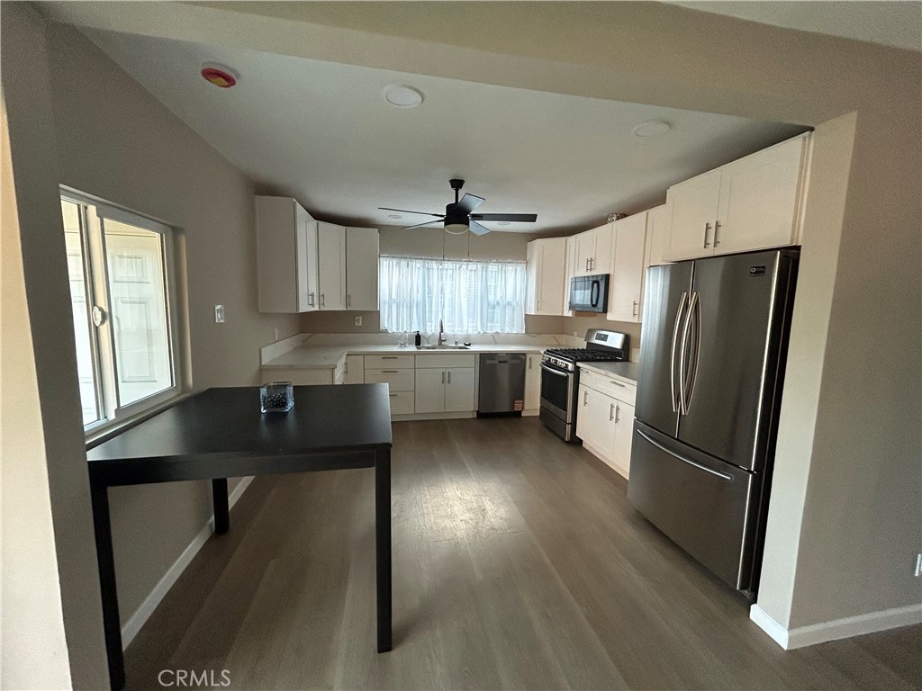 6186 Hereford Drive Property Photo 5