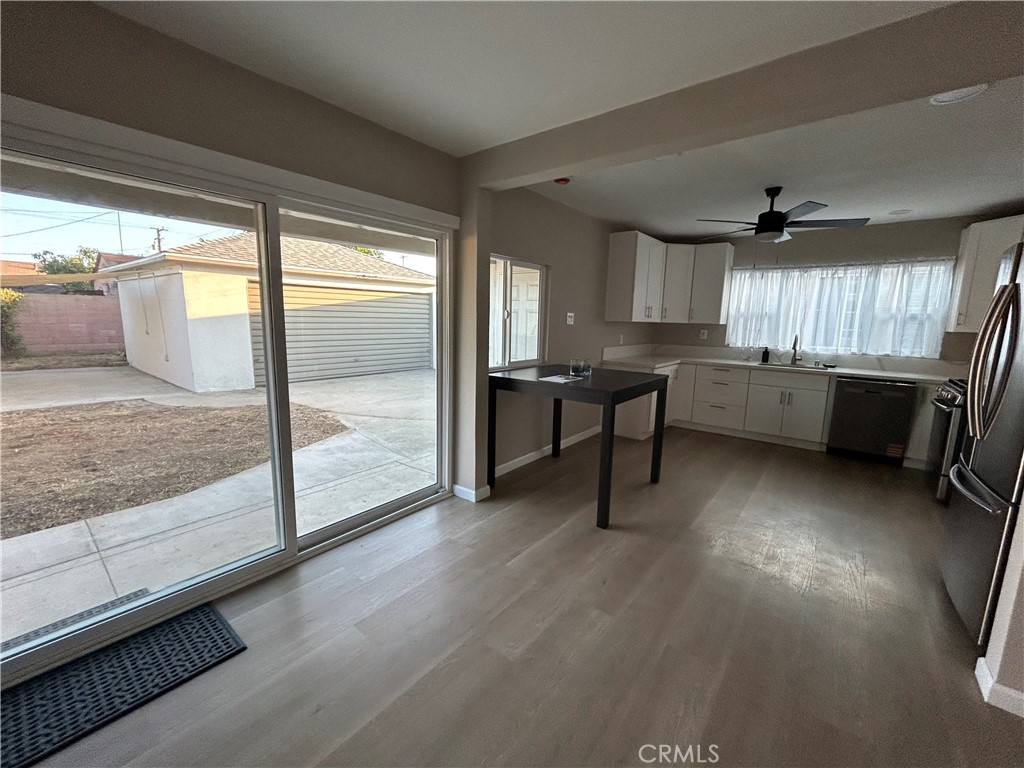 6186 Hereford Drive Property Photo 13