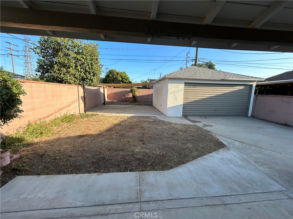 6186 Hereford Drive Property Photo 26