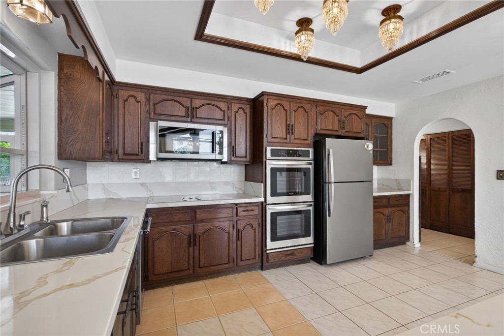 5462 Sierra Vista Property Photo 15