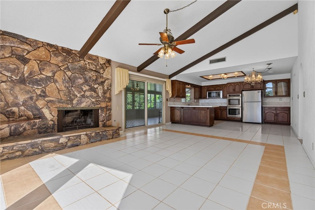 5462 Sierra Vista Property Photo 17