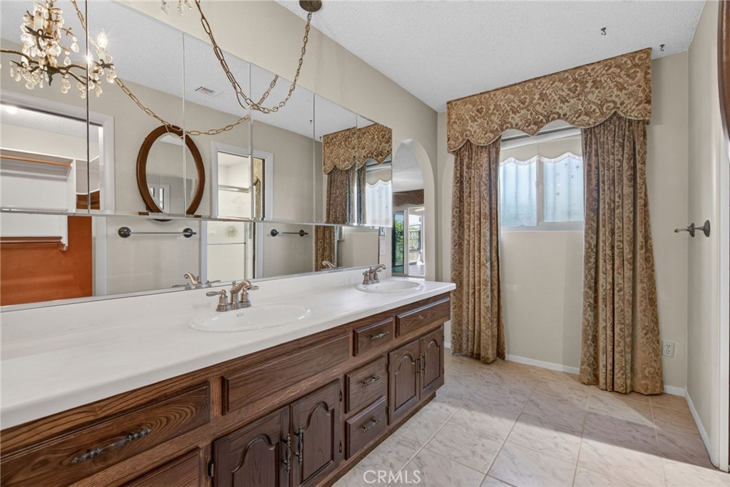 5462 Sierra Vista Property Photo 25