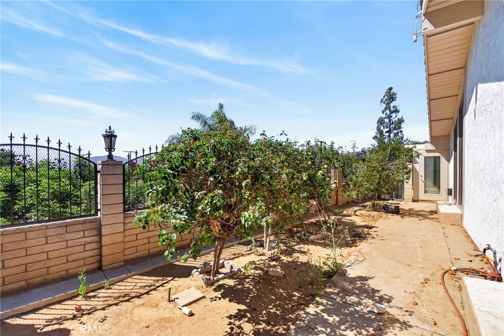 5462 Sierra Vista Property Photo 50
