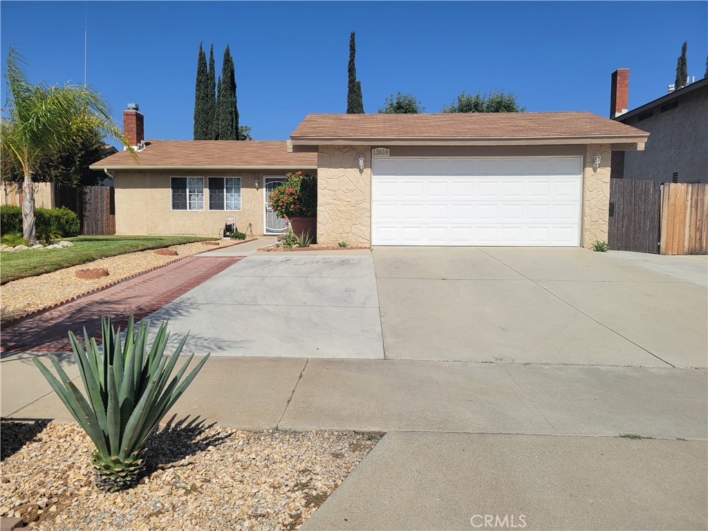 13614 Golden Eagle Ct Property Photo
