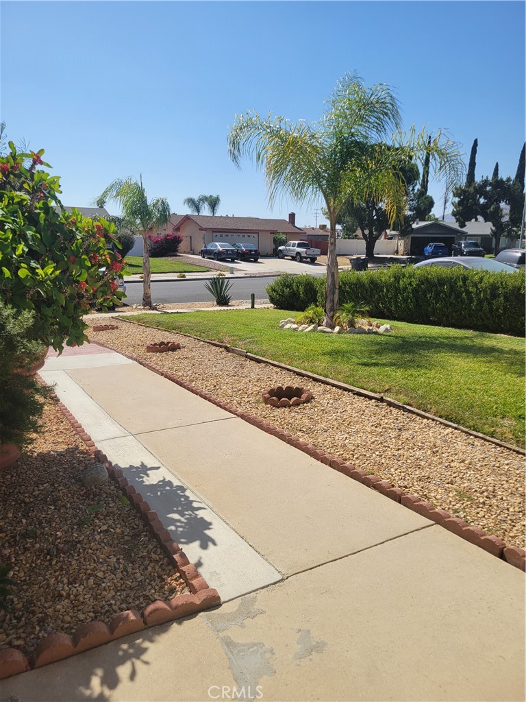 13614 Golden Eagle Ct Property Photo 6