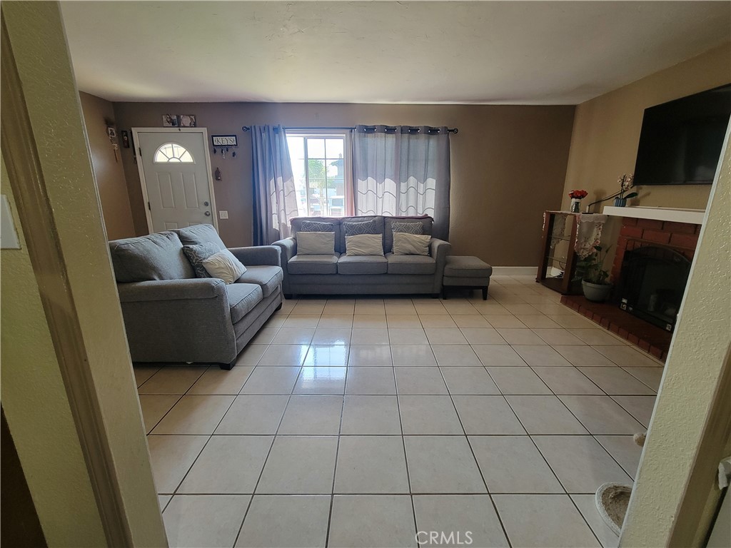 13614 Golden Eagle Ct Property Photo 7