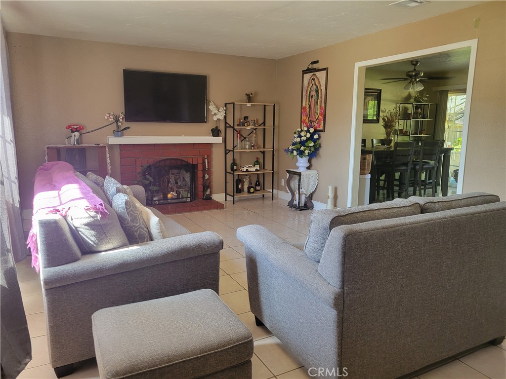 13614 Golden Eagle Ct Property Photo 9