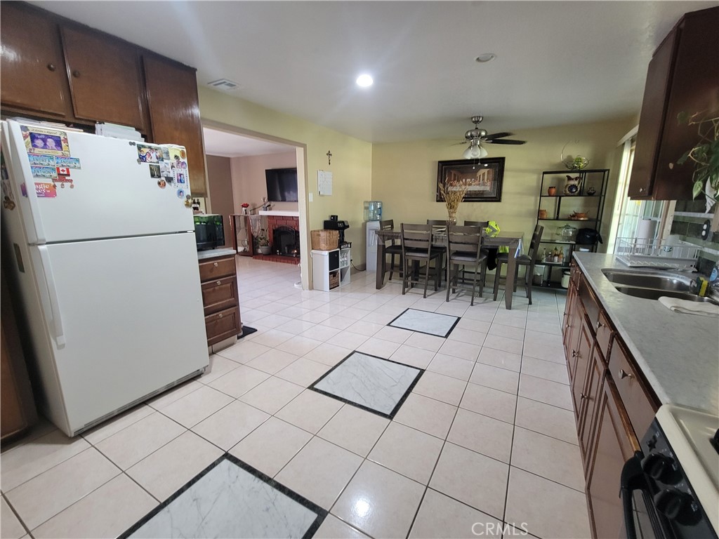13614 Golden Eagle Ct Property Photo 12