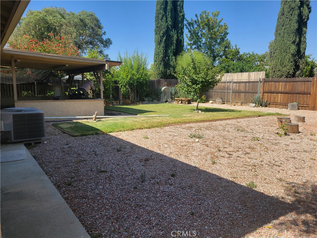 13614 Golden Eagle Ct Property Photo 24