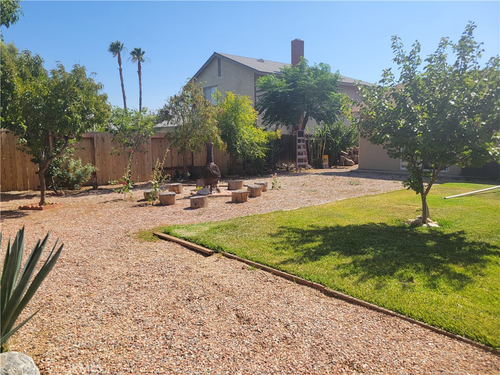 13614 Golden Eagle Ct Property Photo 26