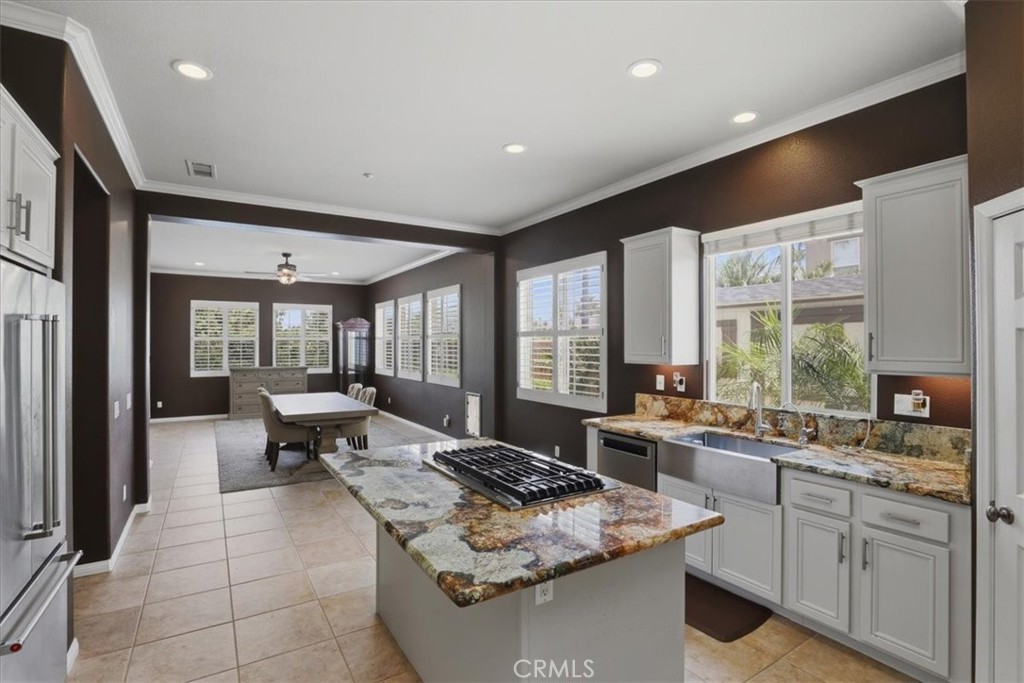 1125 Pamplona Property Photo 14