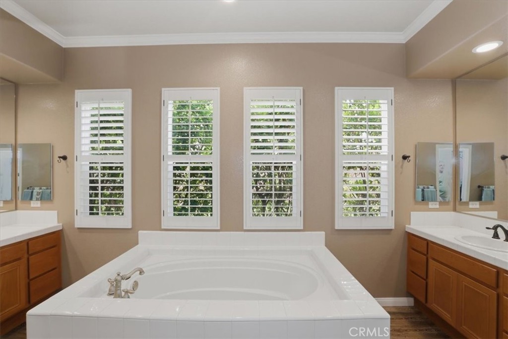 1125 Pamplona Property Photo 20