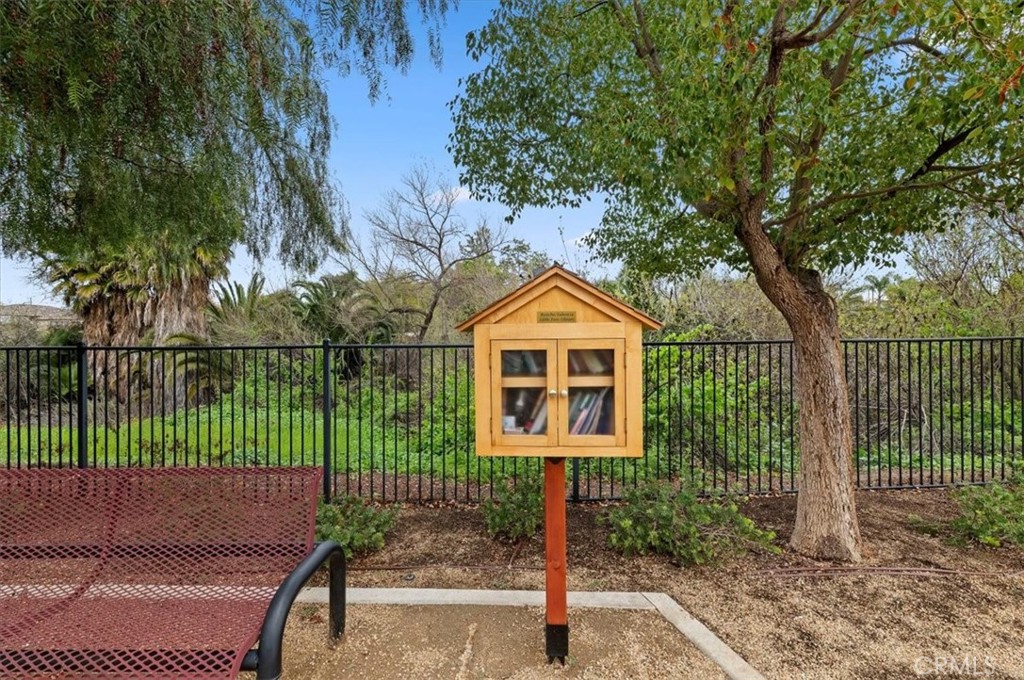 1125 Pamplona Property Photo 40