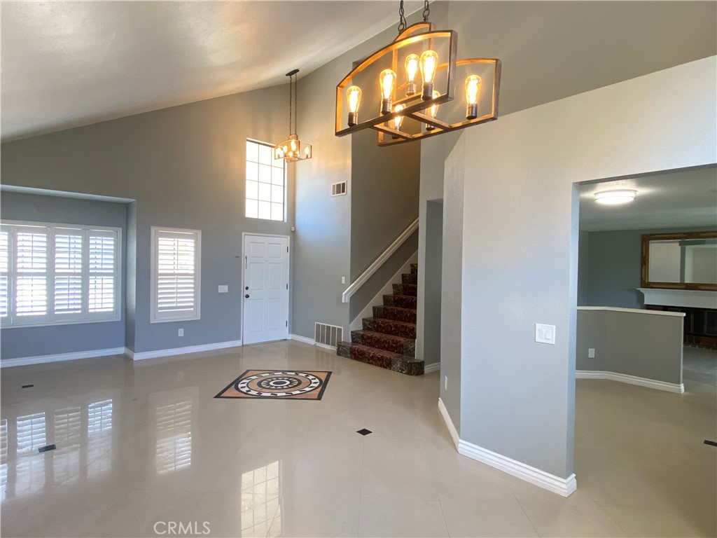 964 Summitridge Drive Property Photo 3