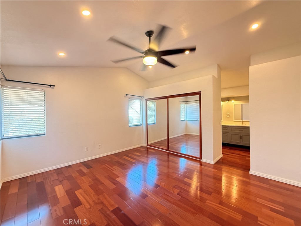 964 Summitridge Drive Property Photo 11