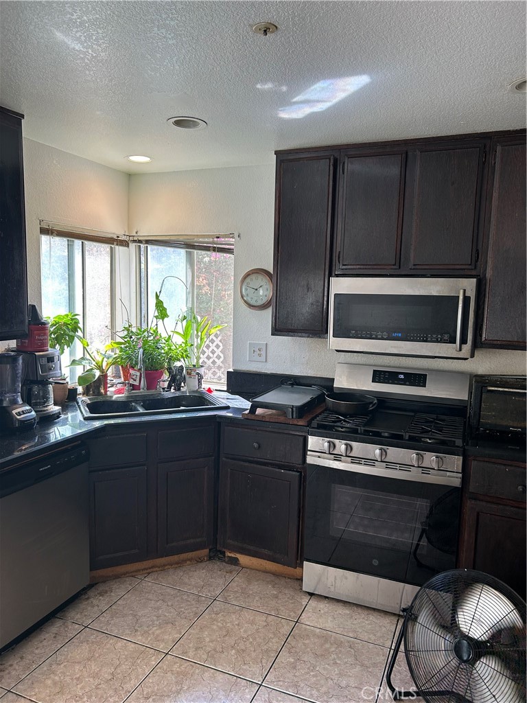 15749 Ocana Court Property Photo 7
