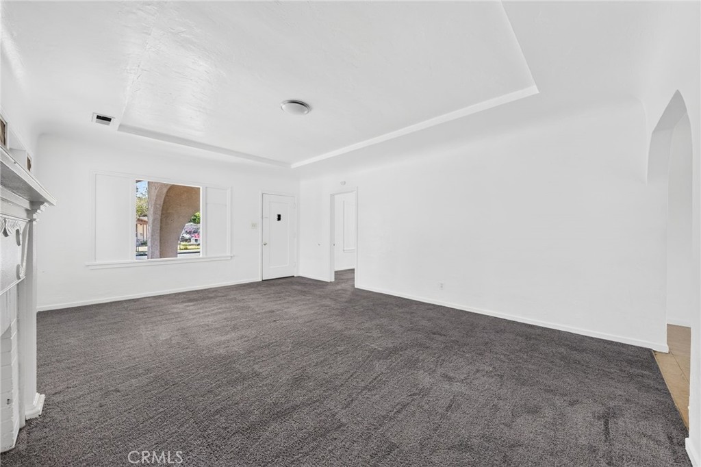1717 Massachusetts Property Photo 4