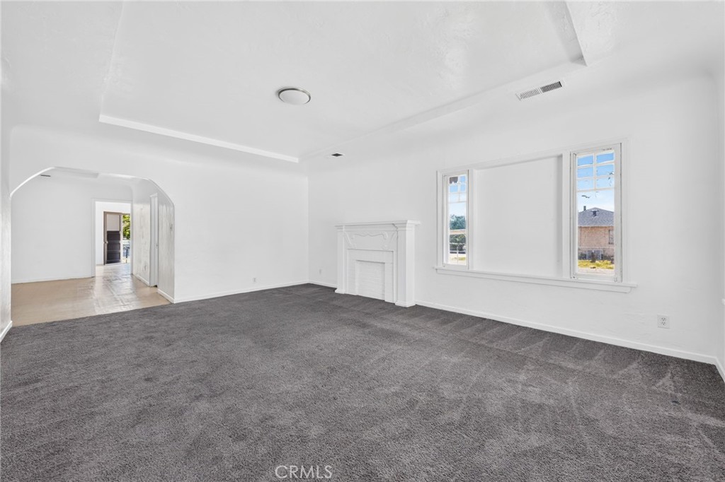 1717 Massachusetts Property Photo 5