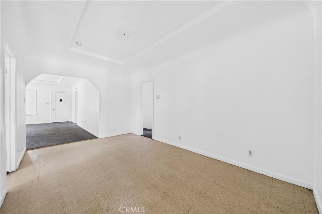 1717 Massachusetts Property Photo 7