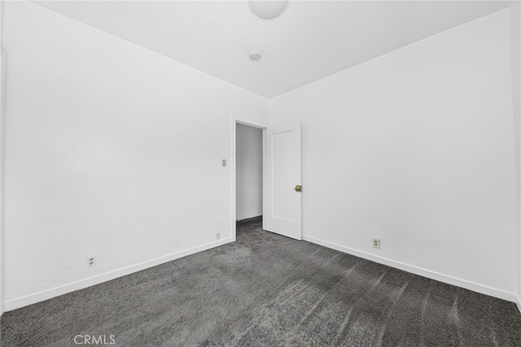 1717 Massachusetts Property Photo 15