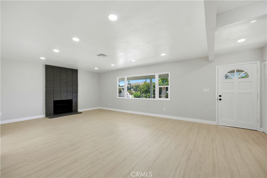 3682 Mt Vernon Property Photo 14