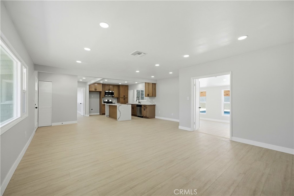 3682 Mt Vernon Property Photo 15