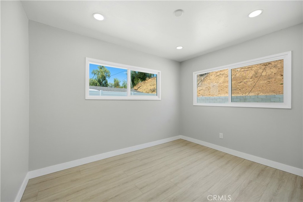 3682 Mt Vernon Property Photo 21