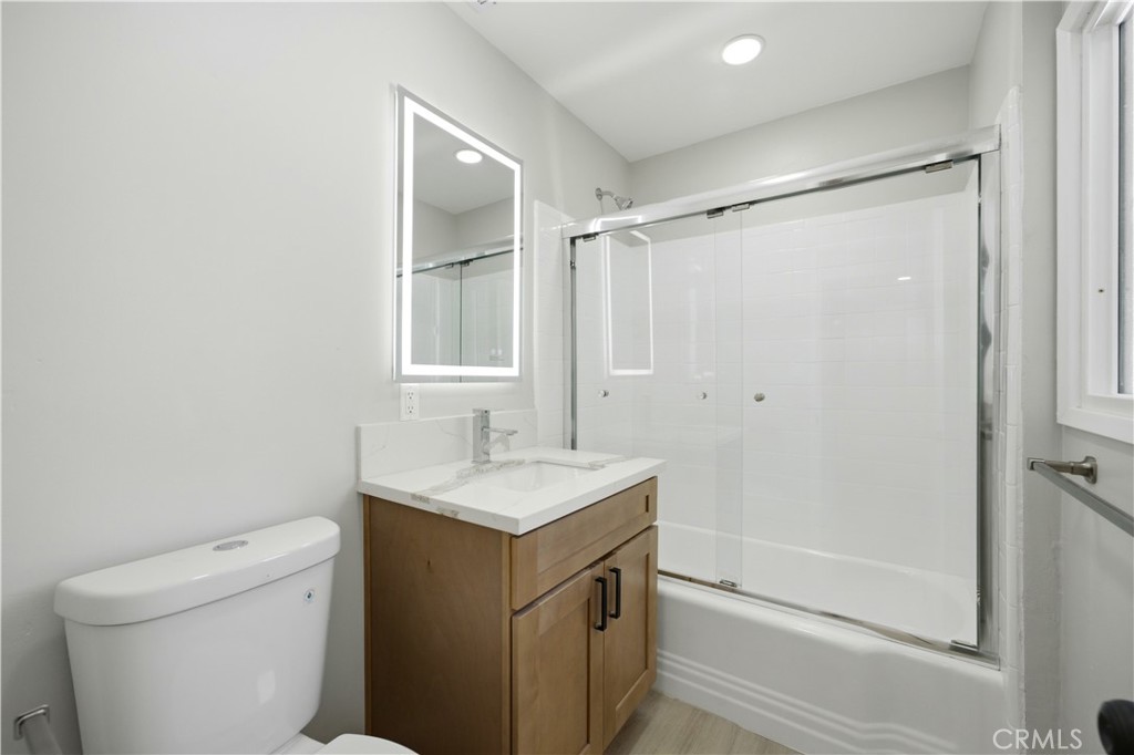 3682 Mt Vernon Property Photo 25