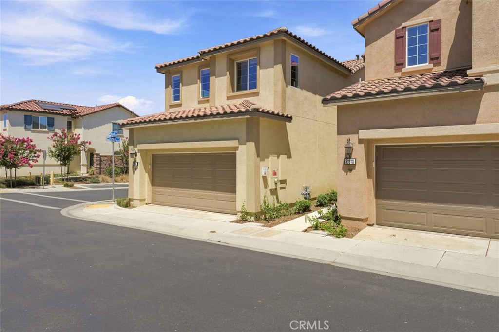 27366 Basalt Property Photo 3
