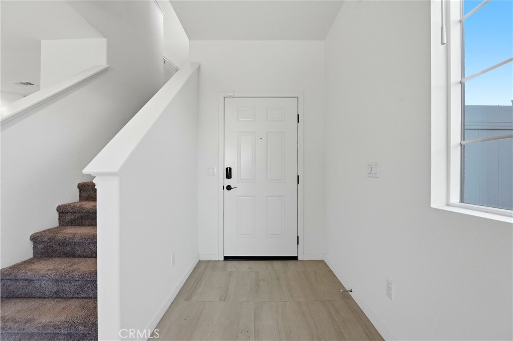 27366 Basalt Property Photo 4