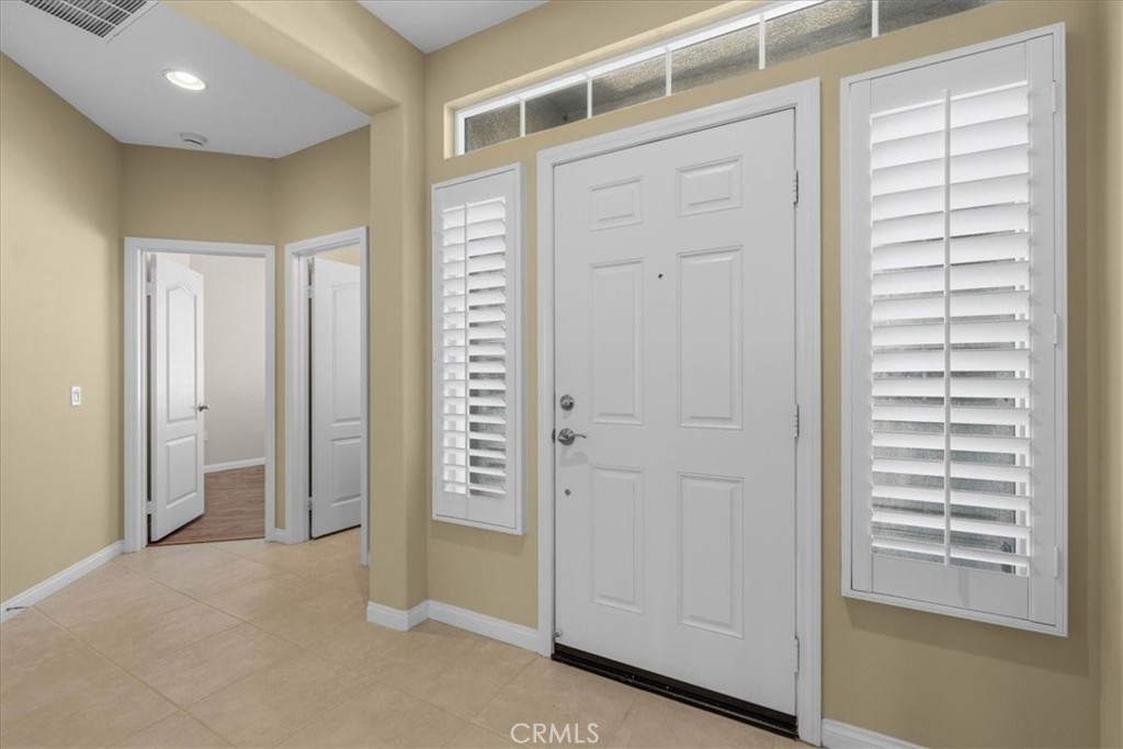 453 Glacier Park Property Photo 14