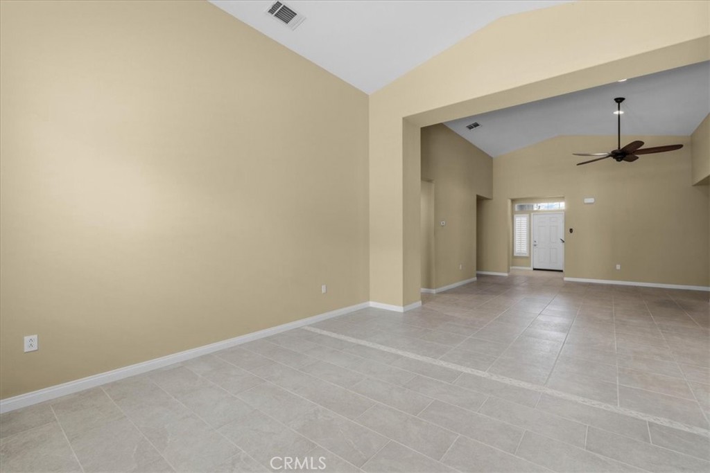453 Glacier Park Property Photo 17